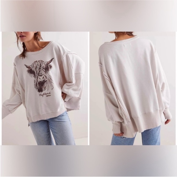 We The Free Tops - NWOT Free People We The Free Graphic Camden Pullover- highland cow combo - Large